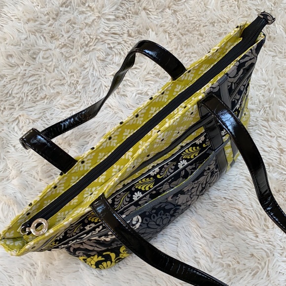 π2X HPπ Vera Bradley Zippidy Tote π Baroque Pattern - Picture 9 of 16